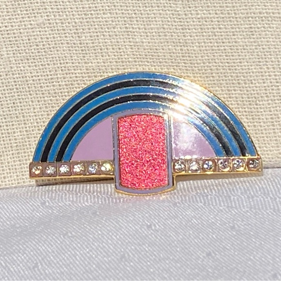 Isle of Skye Clear Rhinestone Abstract Gold Tone Signed Brooch Pin - Picture 2 of 12